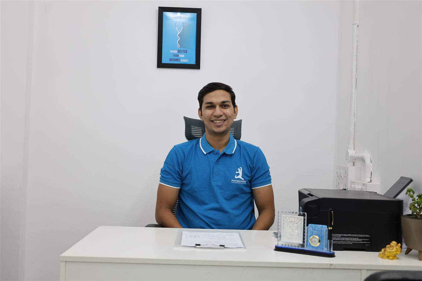 Dr. Tejas Lathiya — Sports & Orthopaedic Physiotherapist, PhysioShine Bangalore